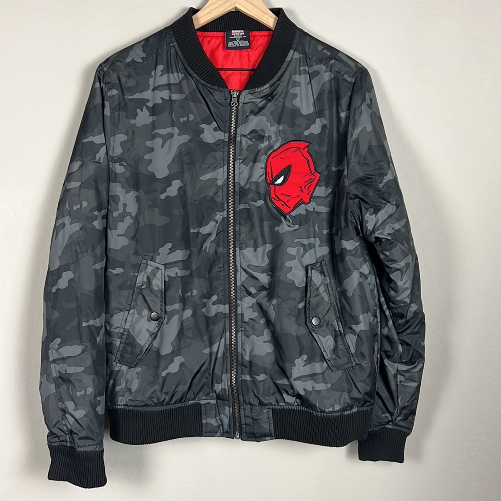 NWOT MARVEL Camo Deadpool Jacket Sz M